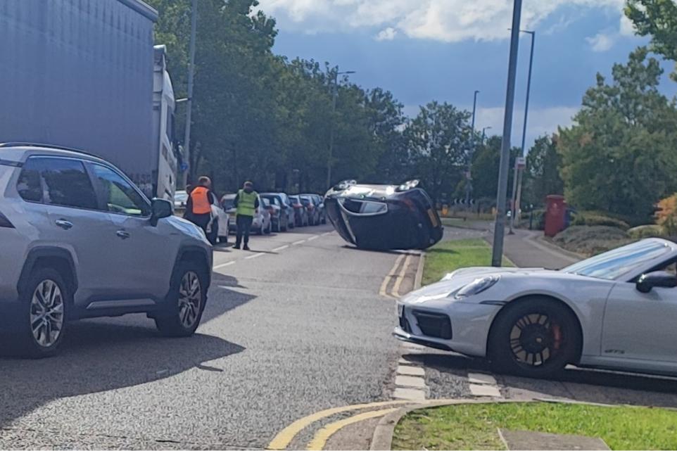 https://road.cc/wp-content/uploads/roadcc/flipped car.png.article-962.jpg
